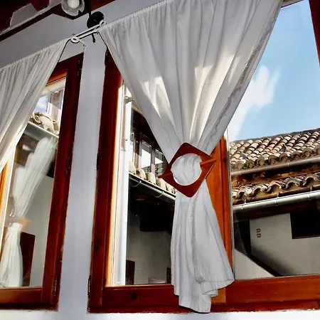 Atico Duplex En Centro Historico アパート トレド